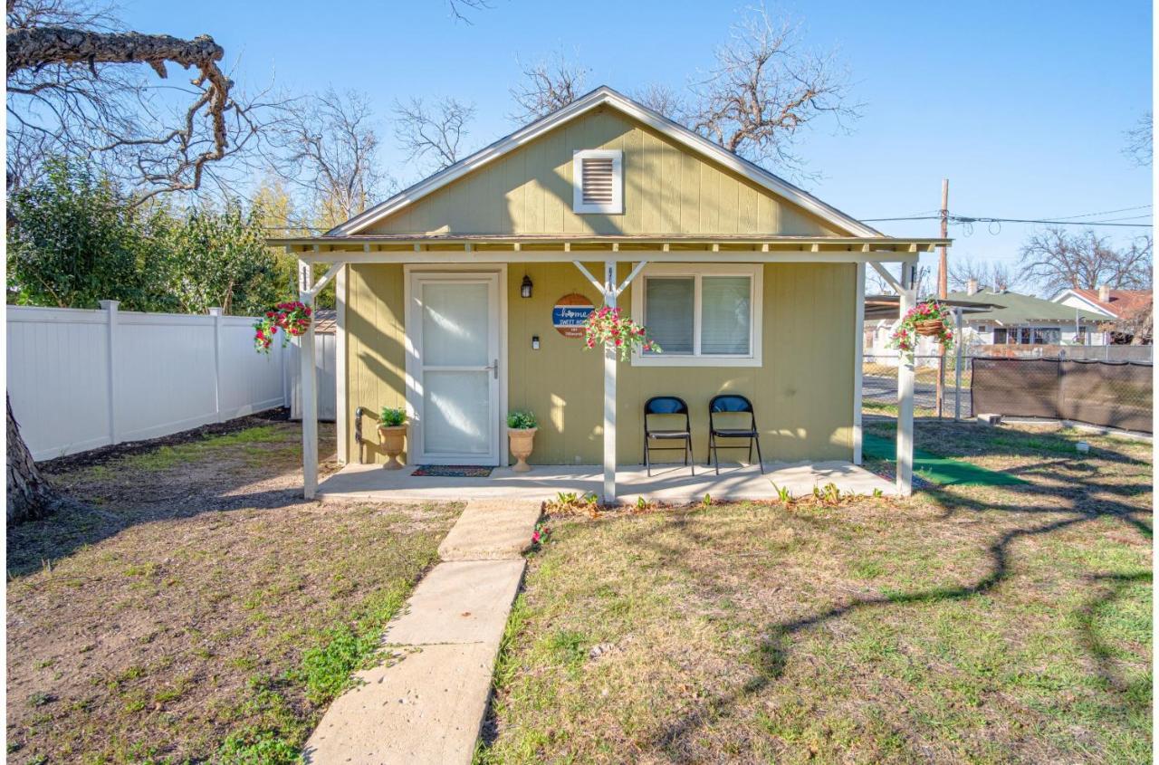 Stunning Cozy Downtown Guesthouse San Antonio Exterior foto